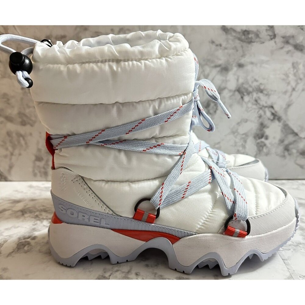 Sorel White and Orange Puff Ankle Snow Boots